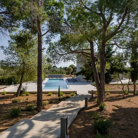 Alekos Houses-akrotiri アパート
