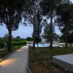 Alekos Houses-akrotiri * קאונופטרה