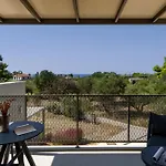 Alekos Houses-akrotiri * קאונופטרה